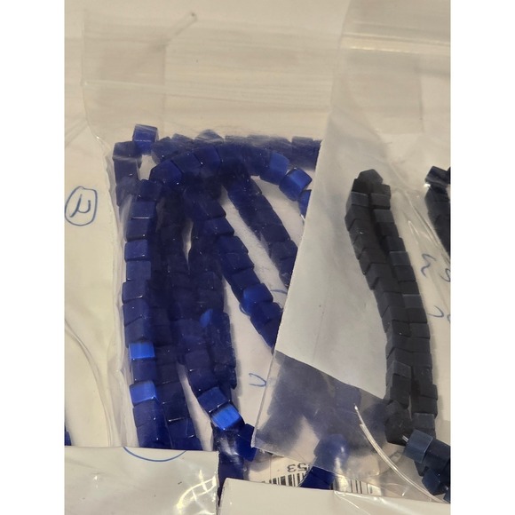 Assorted Glass Beads Crafting Supplies Jewelry Making Lot New Mixed Colors #209 - Picture 4 of 16